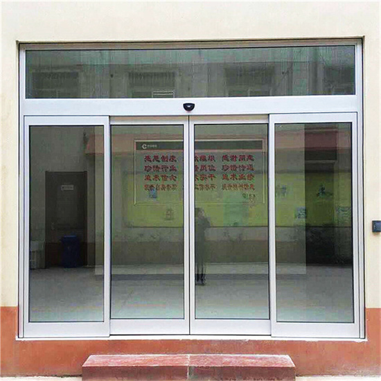 珠海伸縮門(mén).jpg